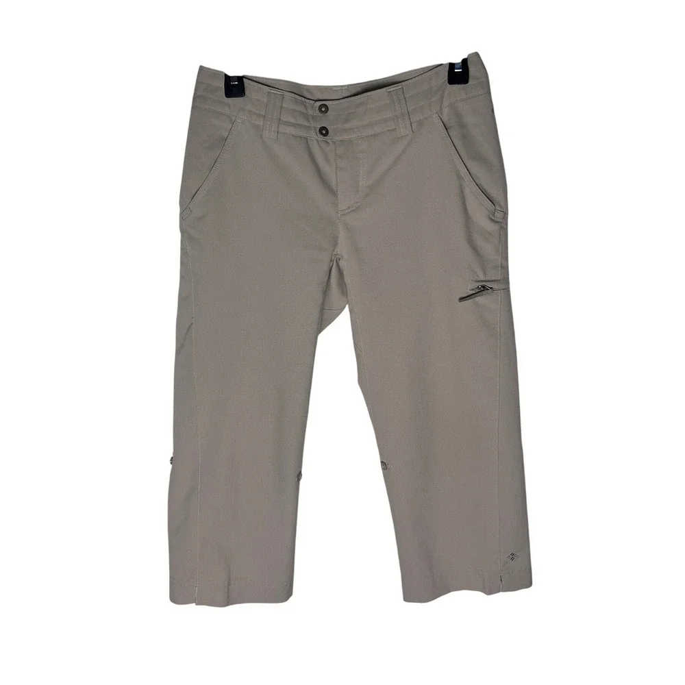 Columbia Womens Size 2 Capri Pants Tan Khaki Hiking Outdoor Roll Up‎ AL8609